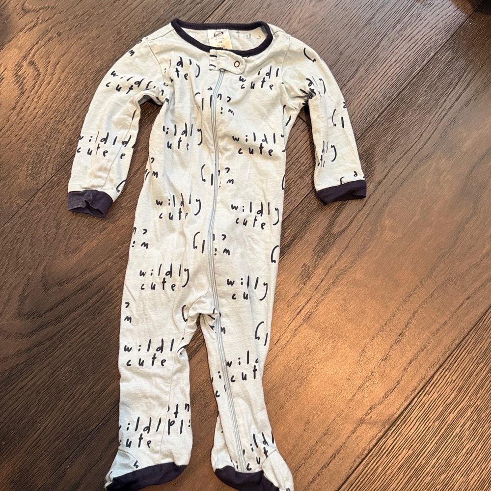 Gerber Wildly Cute Baby footie sleeper